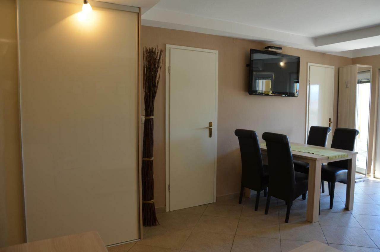 Apartments Mango II Baška Exterior foto
